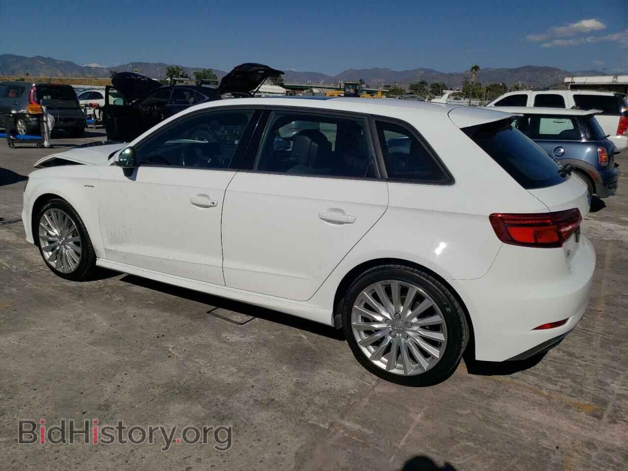 2017 AUDI A3 - VIN: WAUUPBFF3HA069224 - Фото 2