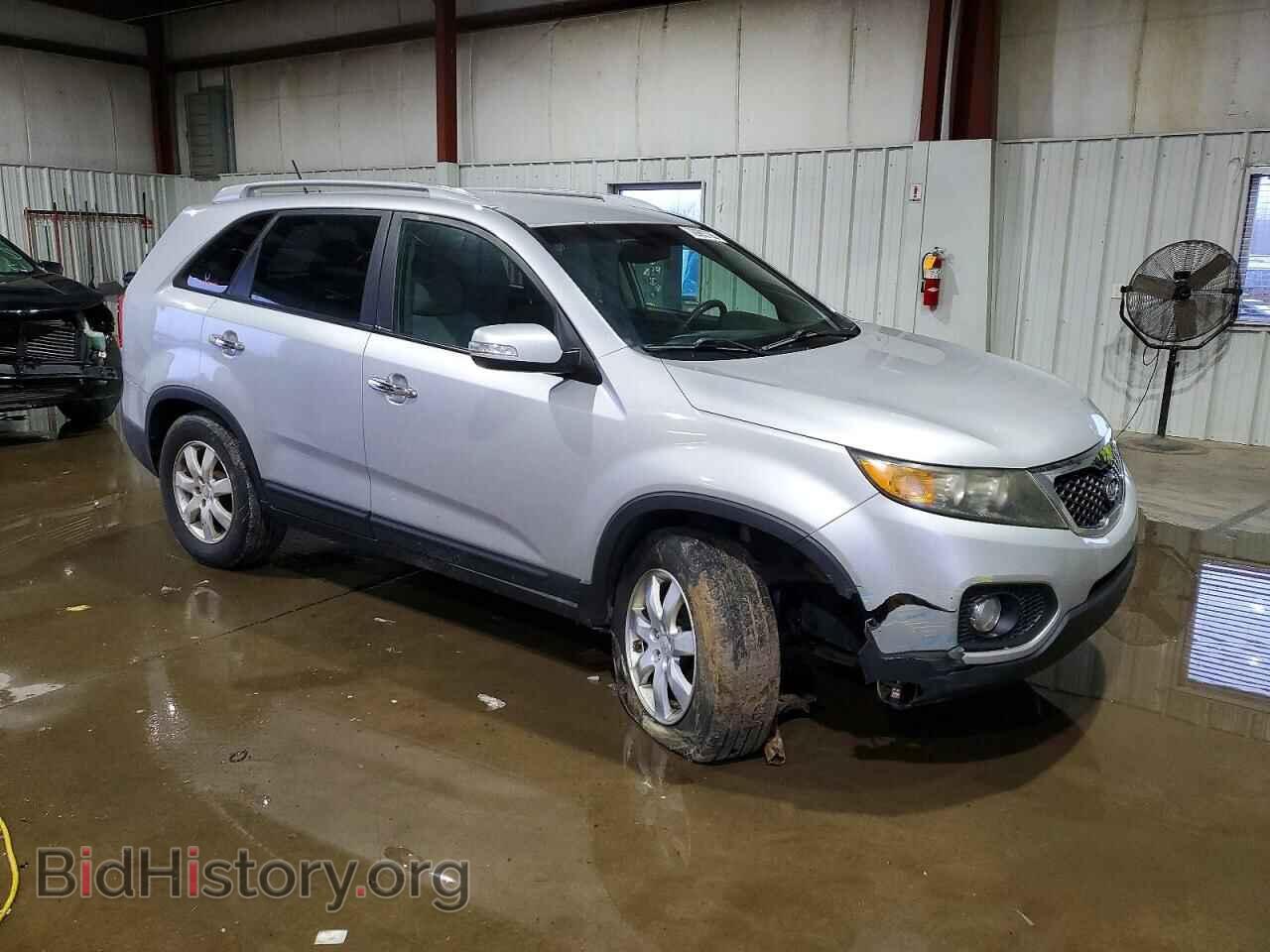 2011 KIA SORENTO - VIN: 5XYKT4A19BG104501 - Фото 4