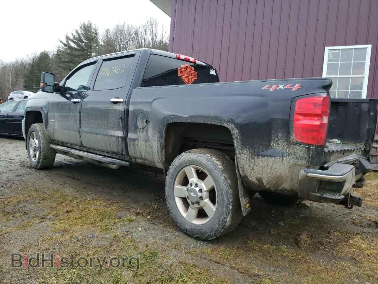 2018 CHEVROLET SILVERADO - VIN: 1GC1KUEG0JF130077 - Фото 2