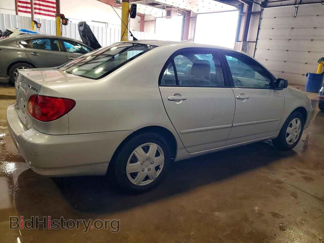 2005 TOYOTA COROLLA - VIN: JTDBR32E152063743 - Фото 3