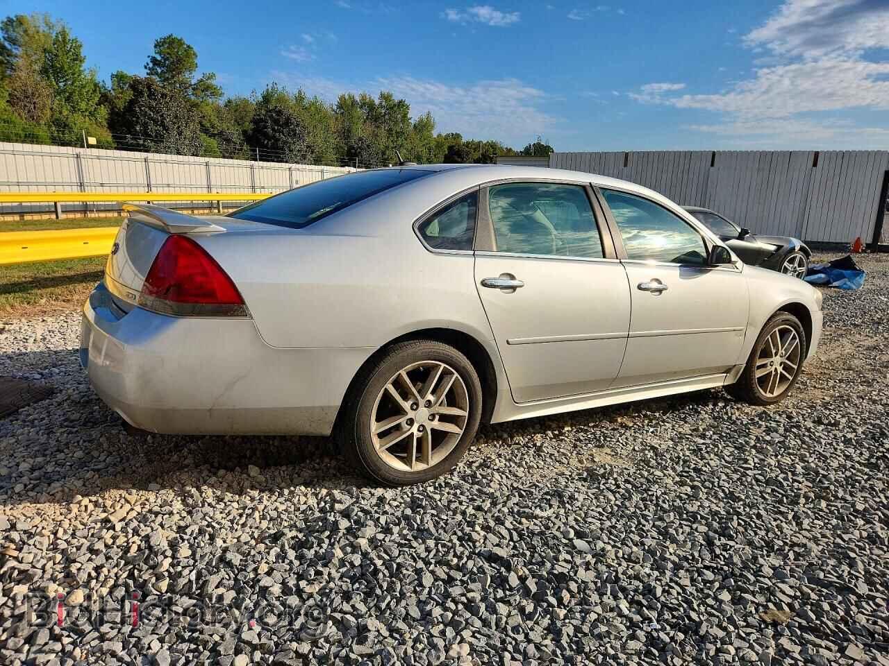 2015 CHEVROLET IMPALA - VIN: 2G1WC5E36F1110087 - Фото 3