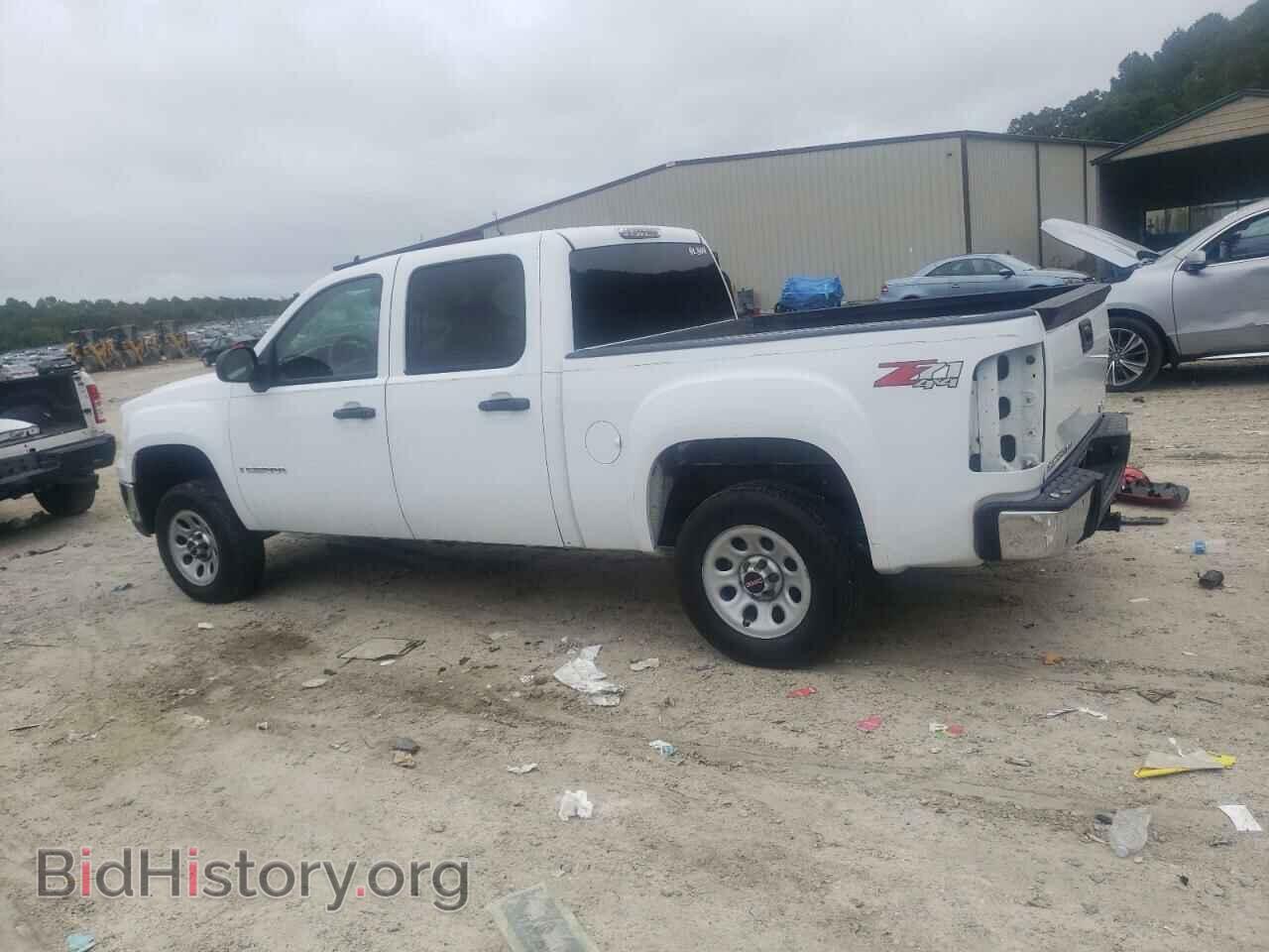 2007 GMC SIERRA - VIN: 2GTEK13M571581160 - Фото 2