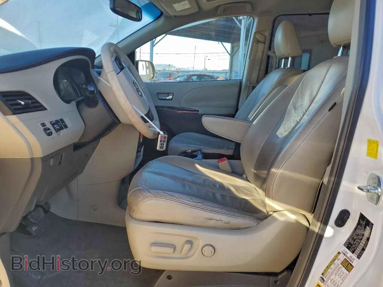 2011 TOYOTA All Models - VIN: 5TDYK3DC4BS119950 - Фото 7