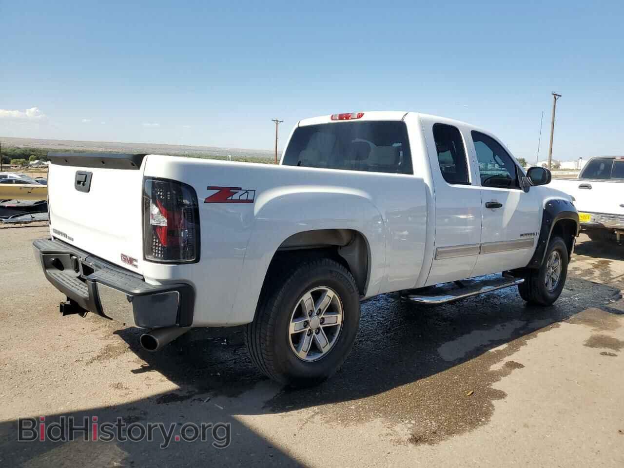 2007 GMC SIERRA - VIN: 2GTEC19J071586132 - Photo 3