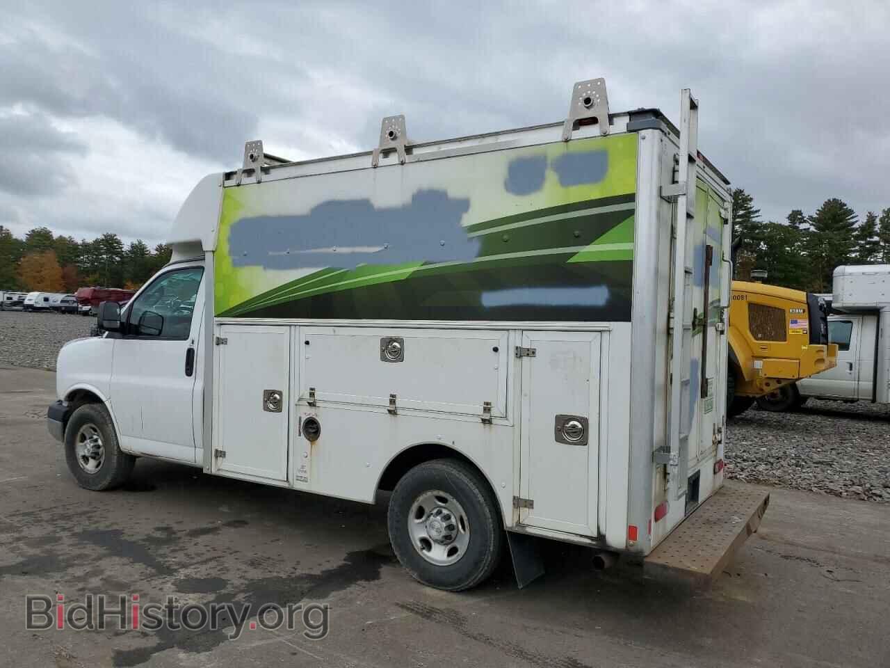 2017 CHEVROLET EXPRESS - VIN: 1GB0GRFG0H1347648 - Фото 2