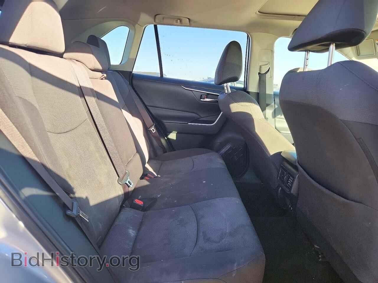 2019 TOYOTA RAV4 - VIN: JTMP1RFV3KD506100 - Photo 11