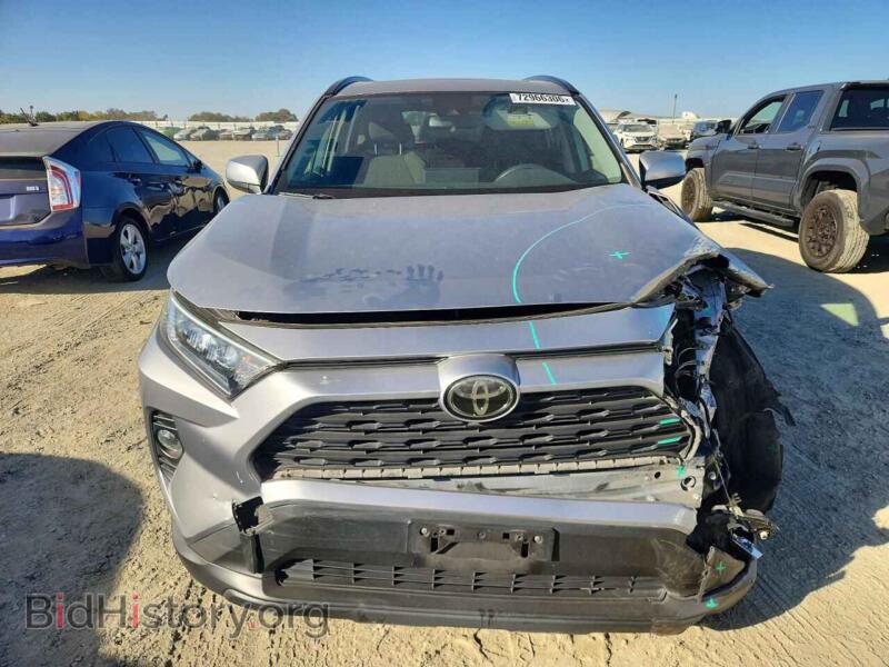 2019 Toyota RAV4 (VIN JTMP1RFV3KD506100) — фото 5 из 13