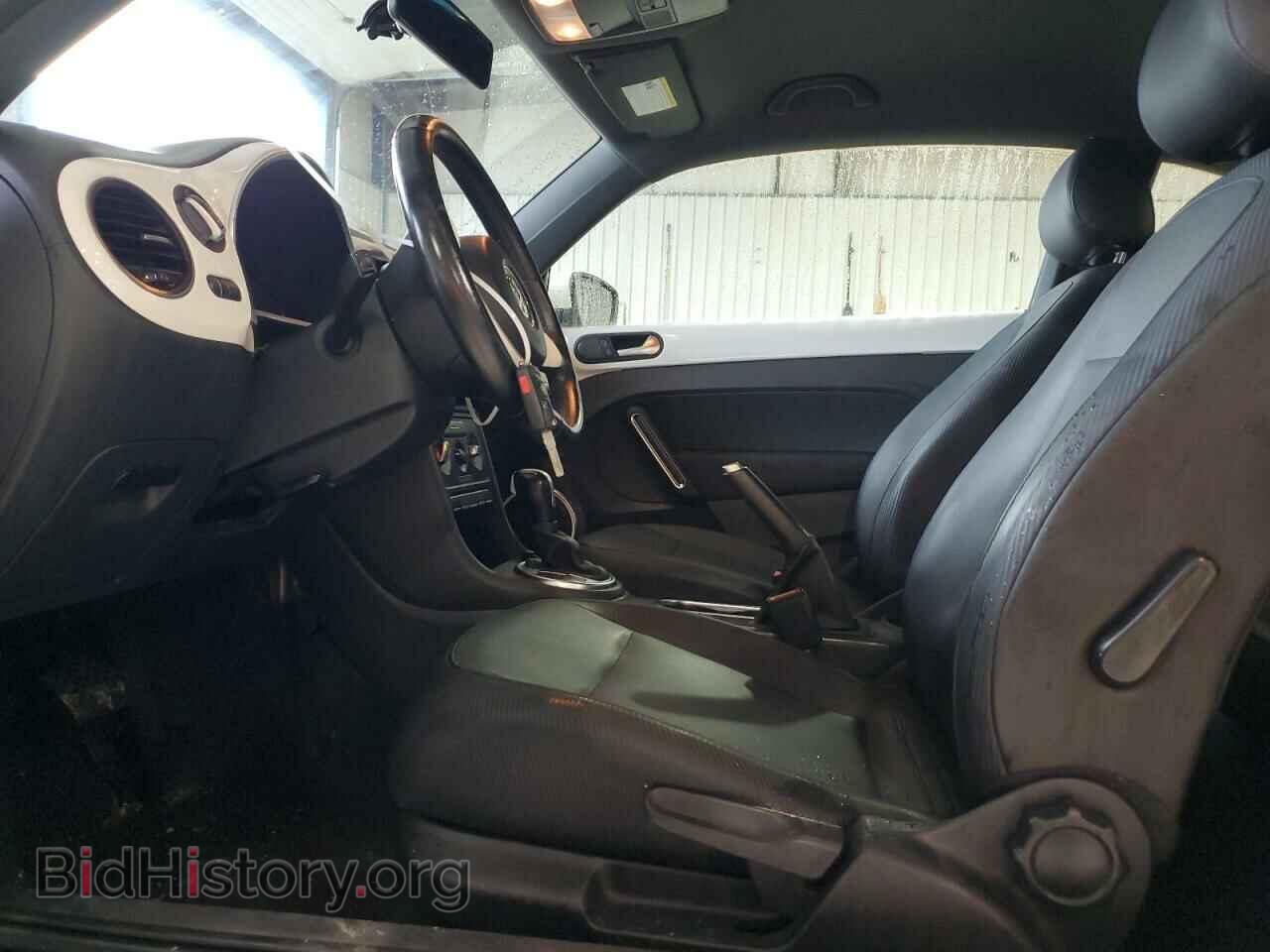 2012 VOLKSWAGEN BEETLE - VIN: 3VWJP7AT6CM613109 - Фото 7