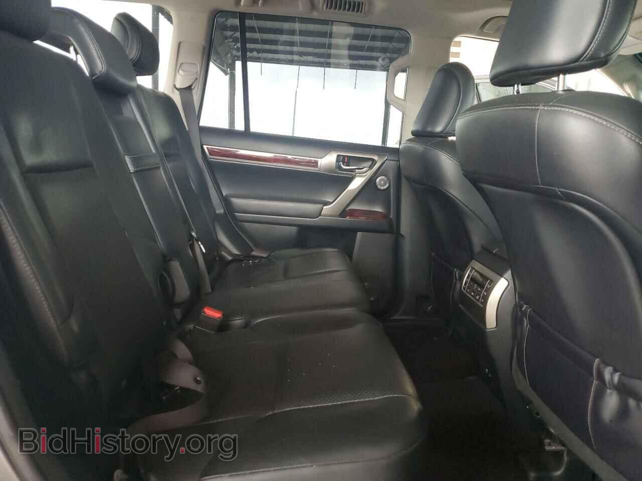 2011 LEXUS GX - VIN: JTJJM7FX2B5034224 - Фото 10