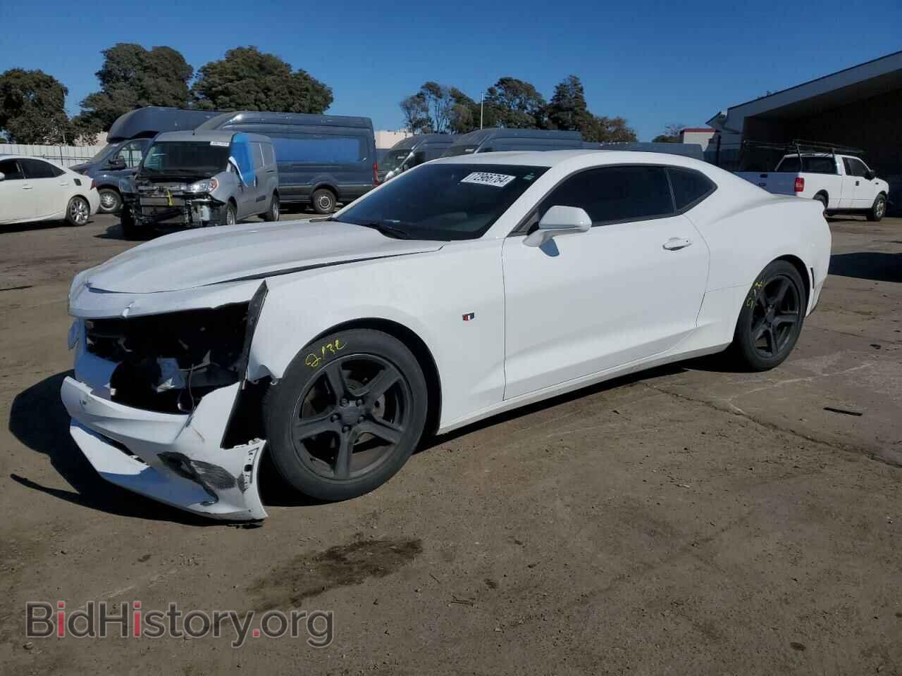 Photo 1G1FB1RX7J0189864 - CHEVROLET CAMARO 2018