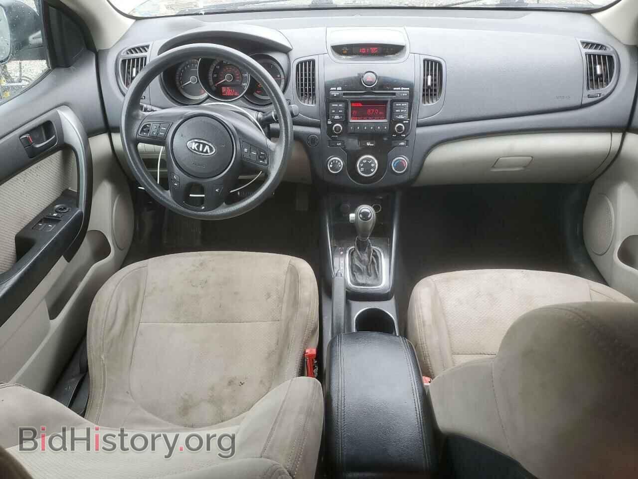 2011 KIA FORTE - VIN: KNAFU6A26B5402559 - Фото 8