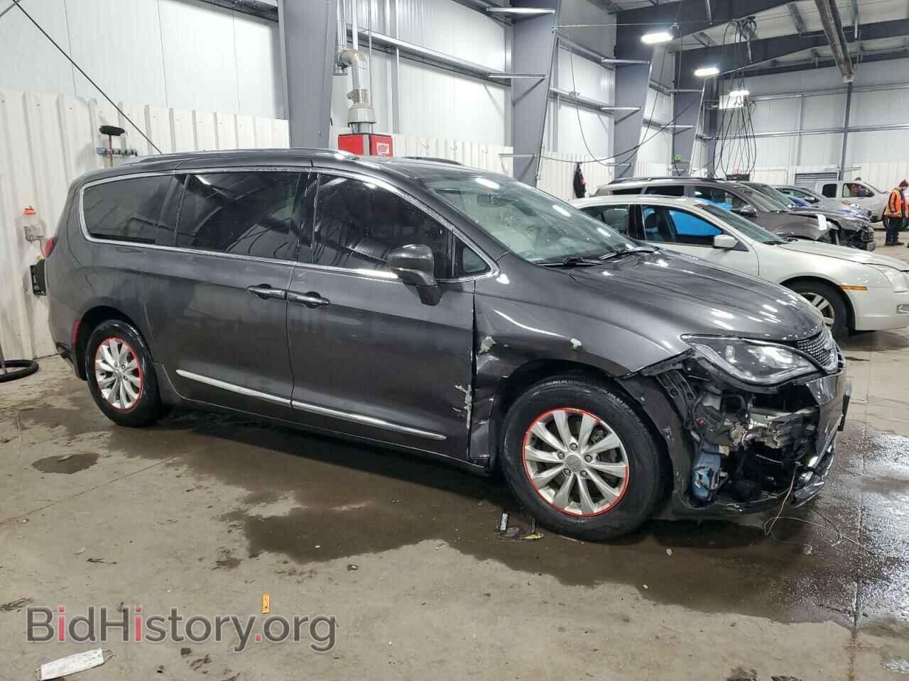 2018 CHRYSLER PACIFICA - VIN: 2C4RC1BG6JR131360 - Фото 4