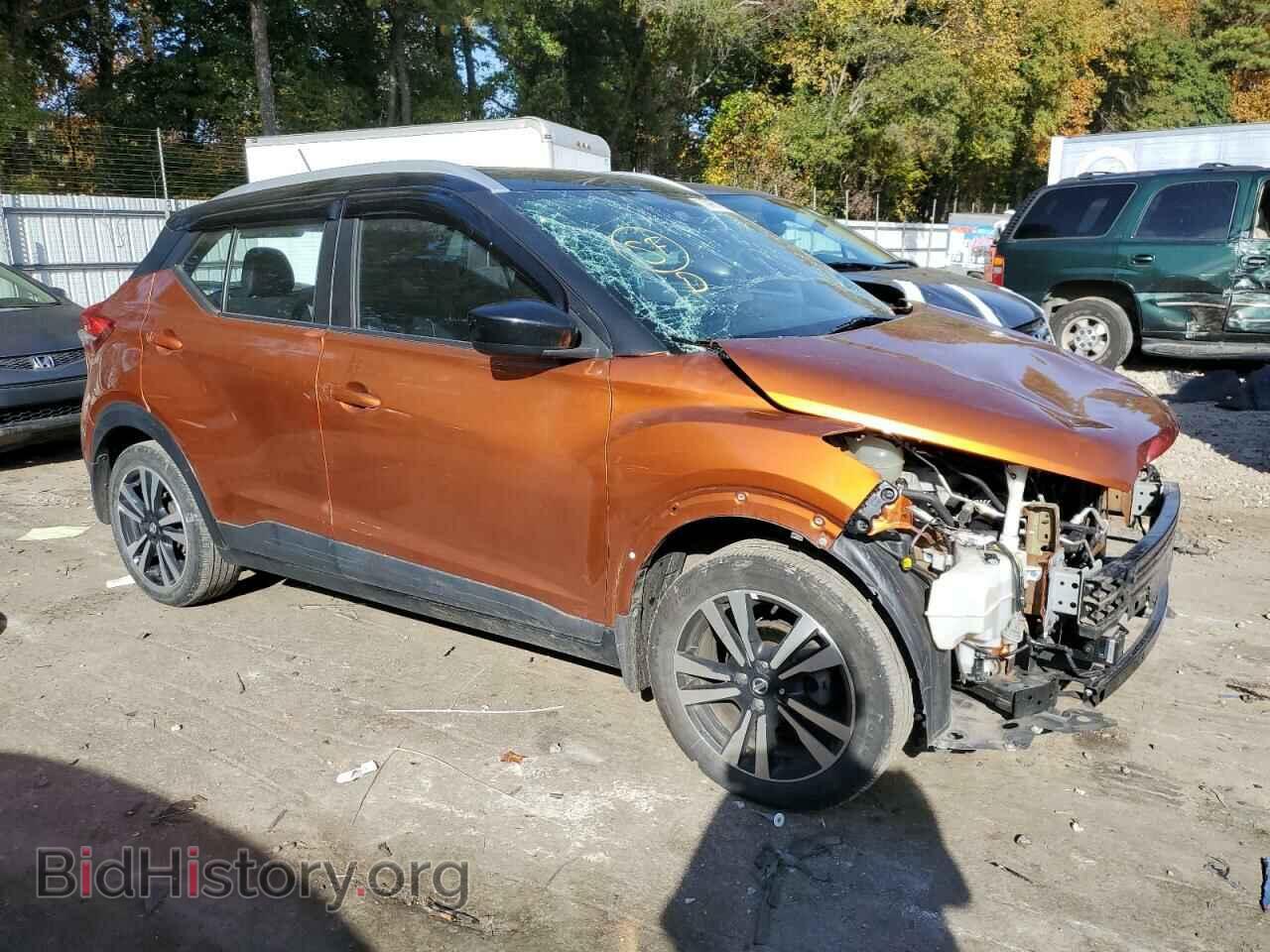 2019 NISSAN KICKS - VIN: 3N1CP5CU2KL530550 - Фото 4