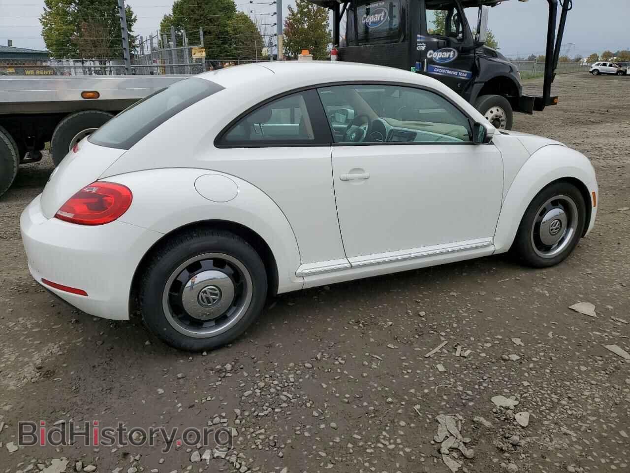 2013 VOLKSWAGEN BEETLE - VIN: 3VWJP7AT8DM614232 - Фото 3