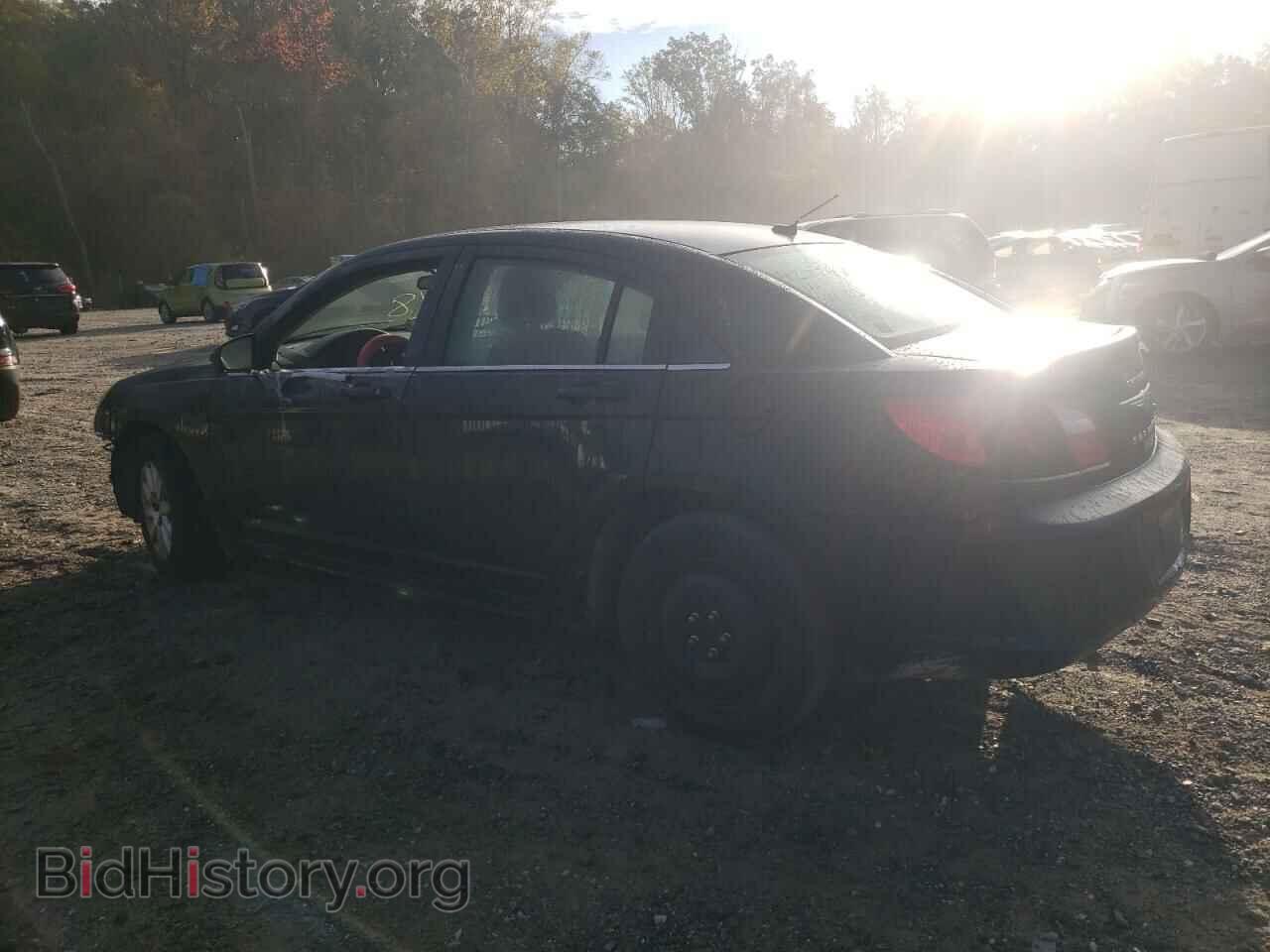 2010 CHRYSLER SEBRING - VIN: 1C3CC4FB9AN123437 - Фото 2