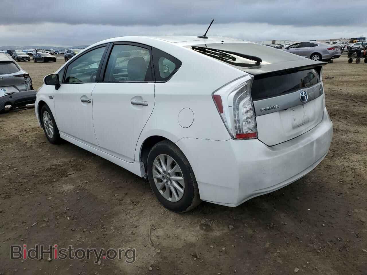 2014 TOYOTA PRIUS - VIN: JTDKN3DP9E3051683 - Фото 2