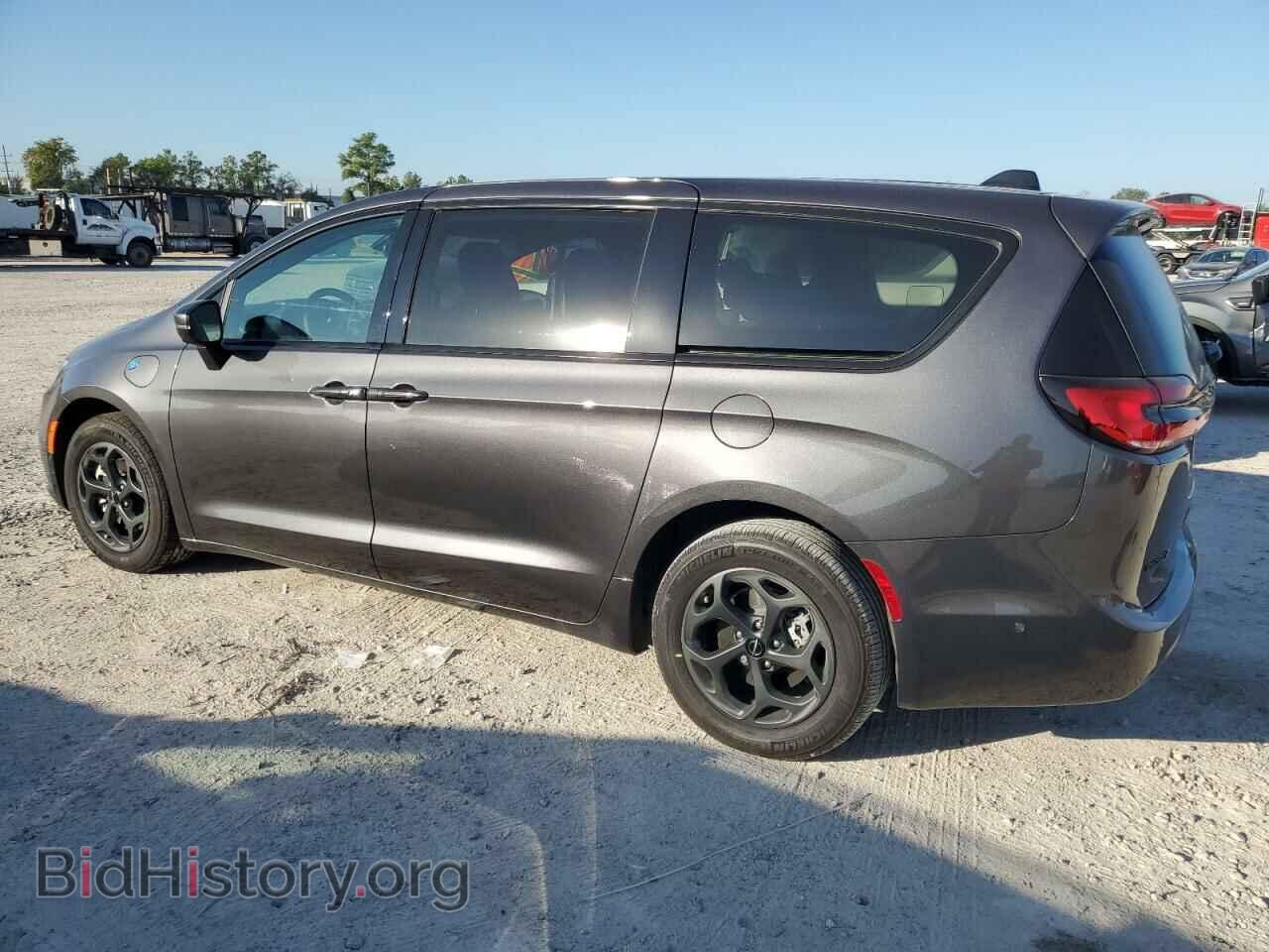 2023 CHRYSLER PACIFICA - VIN: 2C4RC1L71PR503128 - Photo 2