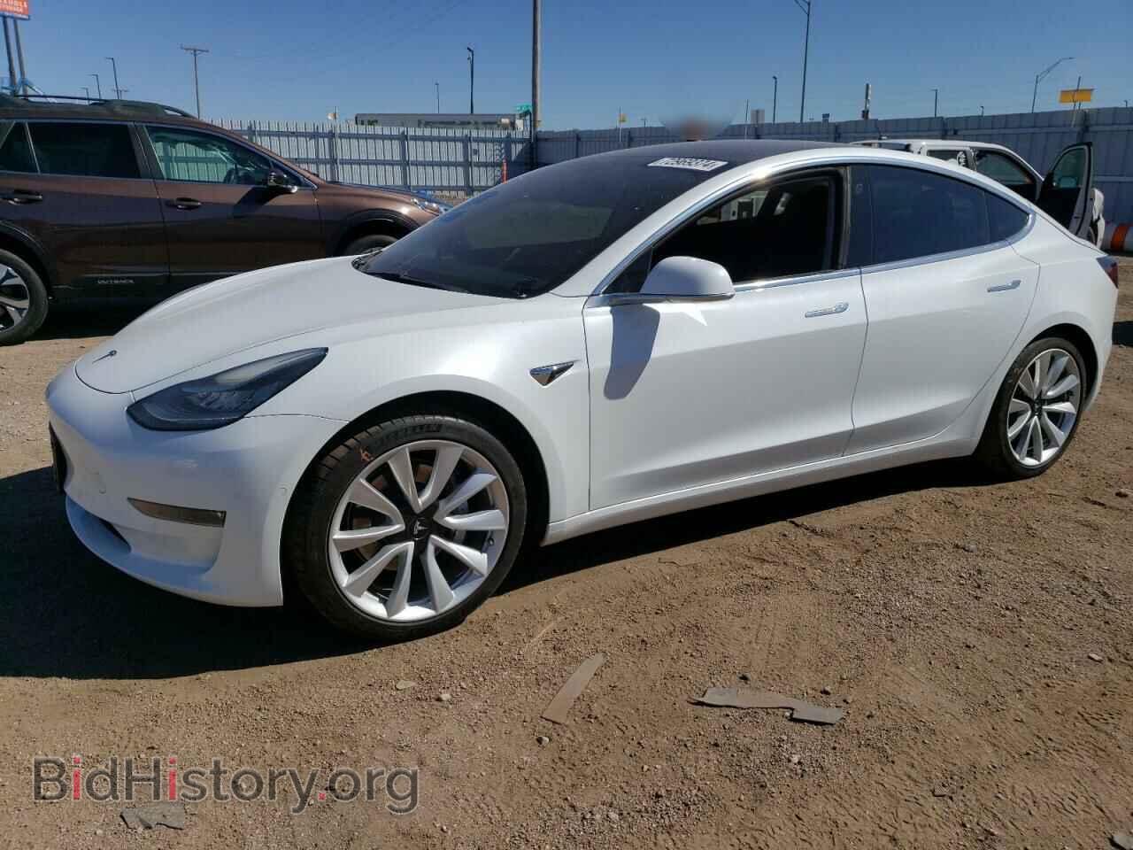 Фотография 5YJ3E1EB6JF067770 - TESLA MODEL 3 2018