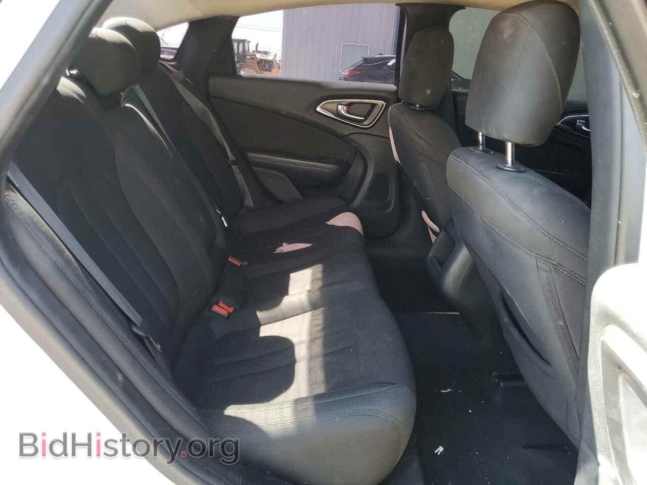 2016 CHRYSLER 200 - VIN: 1C3CCCAB9GN165231 - Фото 10