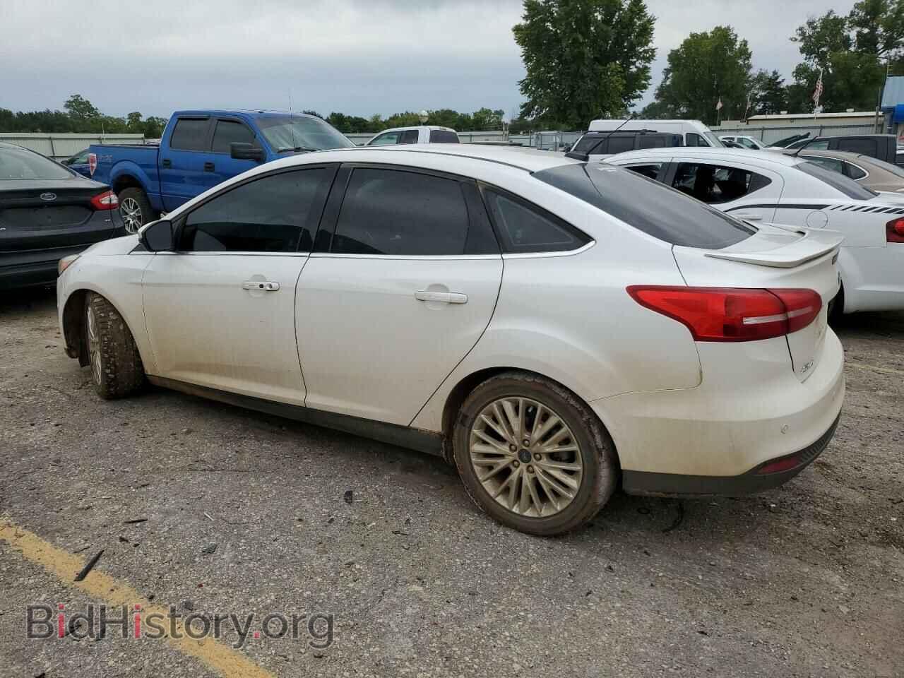 2018 FORD FOCUS - VIN: 1FADP3J26JL290829 - Фото 2