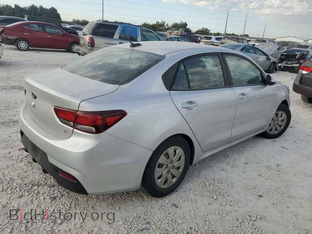 2018 KIA RIO - VIN: 3KPA24AB5JE076263 - Фото 3
