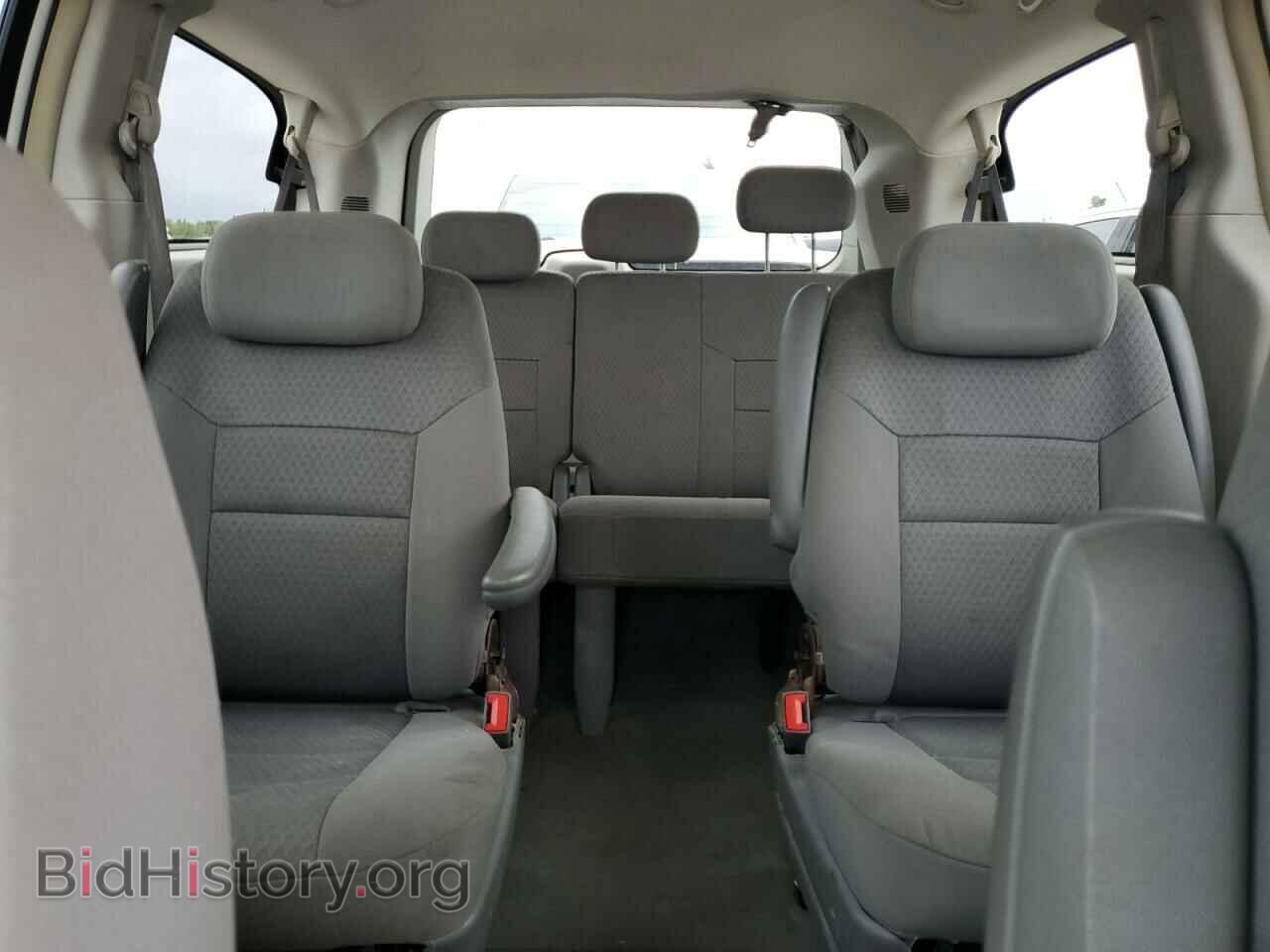 2008 CHRYSLER MINIVAN - VIN: 2A8HR44H48R781924 - Фото 10