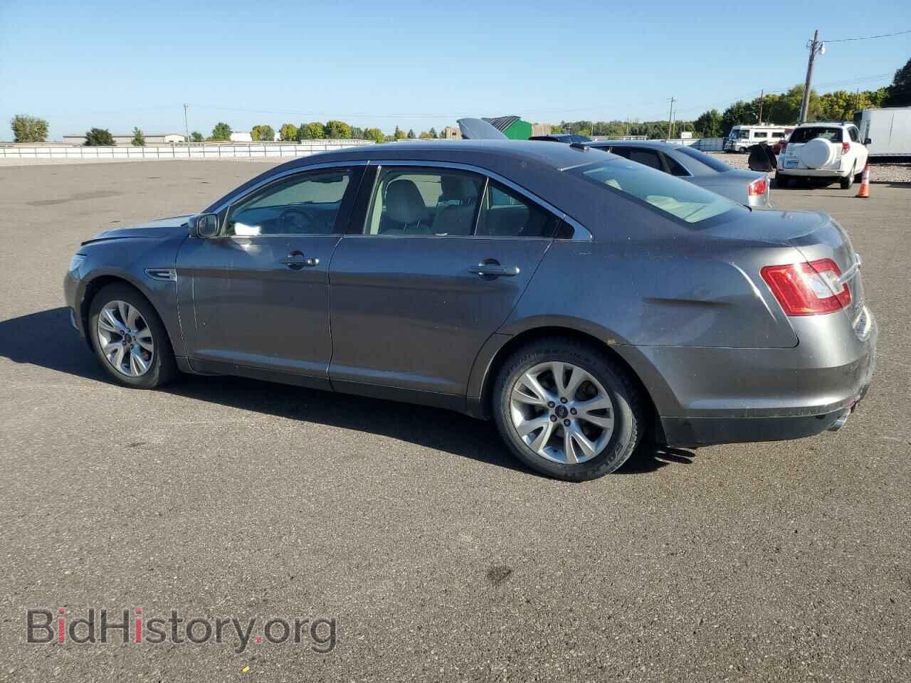 2012 FORD TAURUS - VIN: 1FAHP2HW3CG116457 - Фото 2