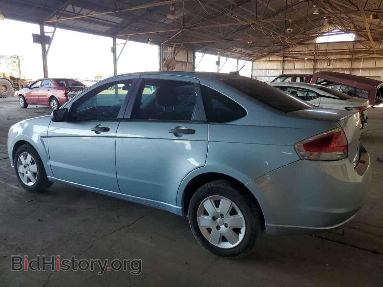 2008 FORD FOCUS - VIN: 1FAHP34N48W199591 - Фото 2