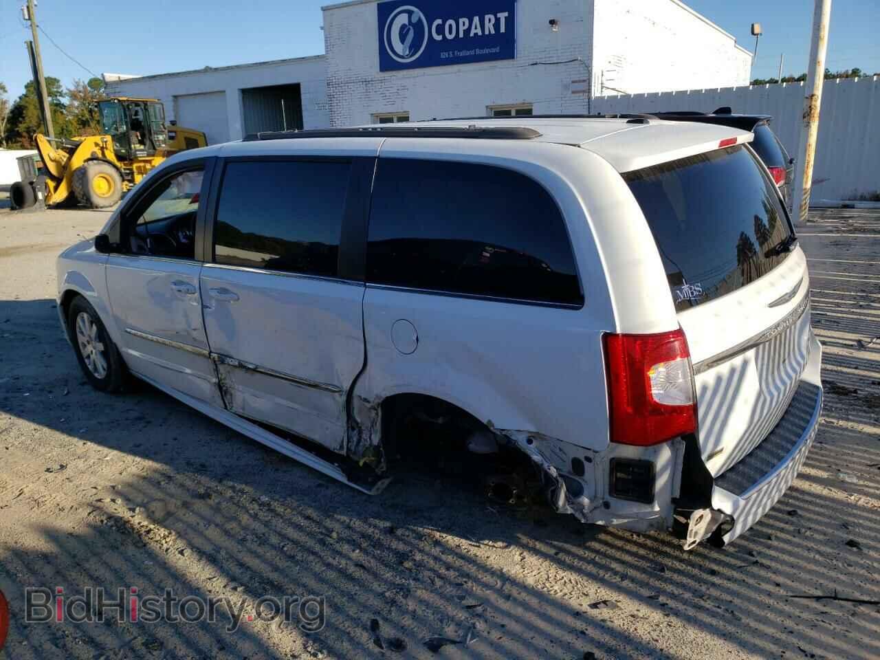 2014 CHRYSLER MINIVAN - VIN: 2C4RC1BG0ER359800 - Photo 2