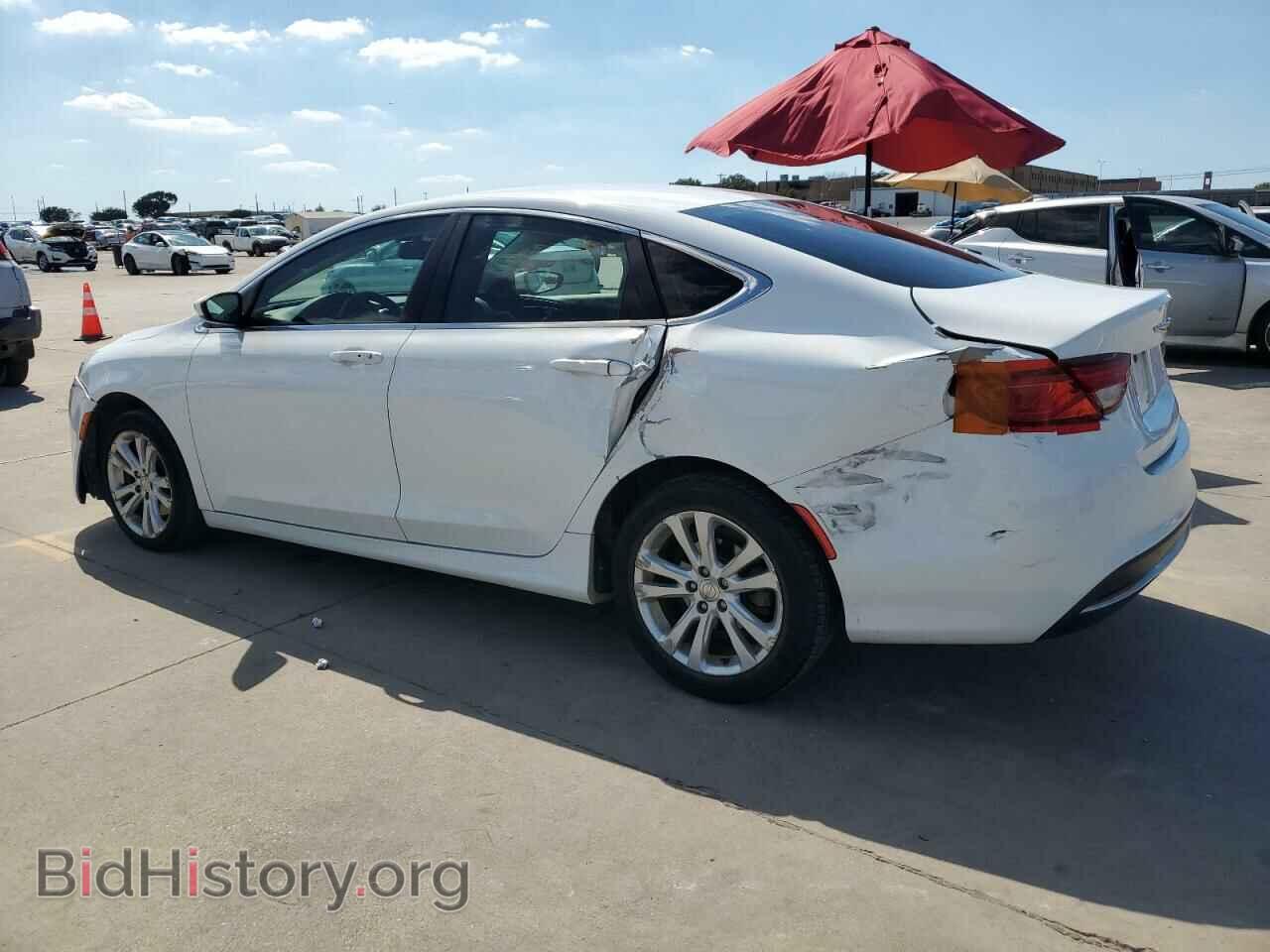 2015 CHRYSLER 200 - VIN: 1C3CCCAB7FN755023 - Photo 2