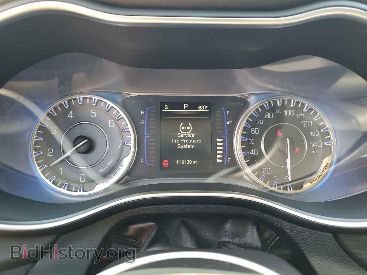 2015 CHRYSLER 200 - VIN: 1C3CCCAB7FN755023 - Photo 9