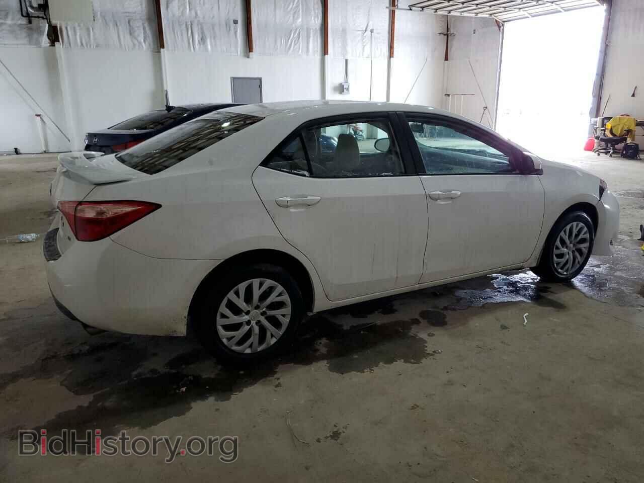 2017 TOYOTA COROLLA - VIN: 2T1BURHE3HC876404 - Фото 3