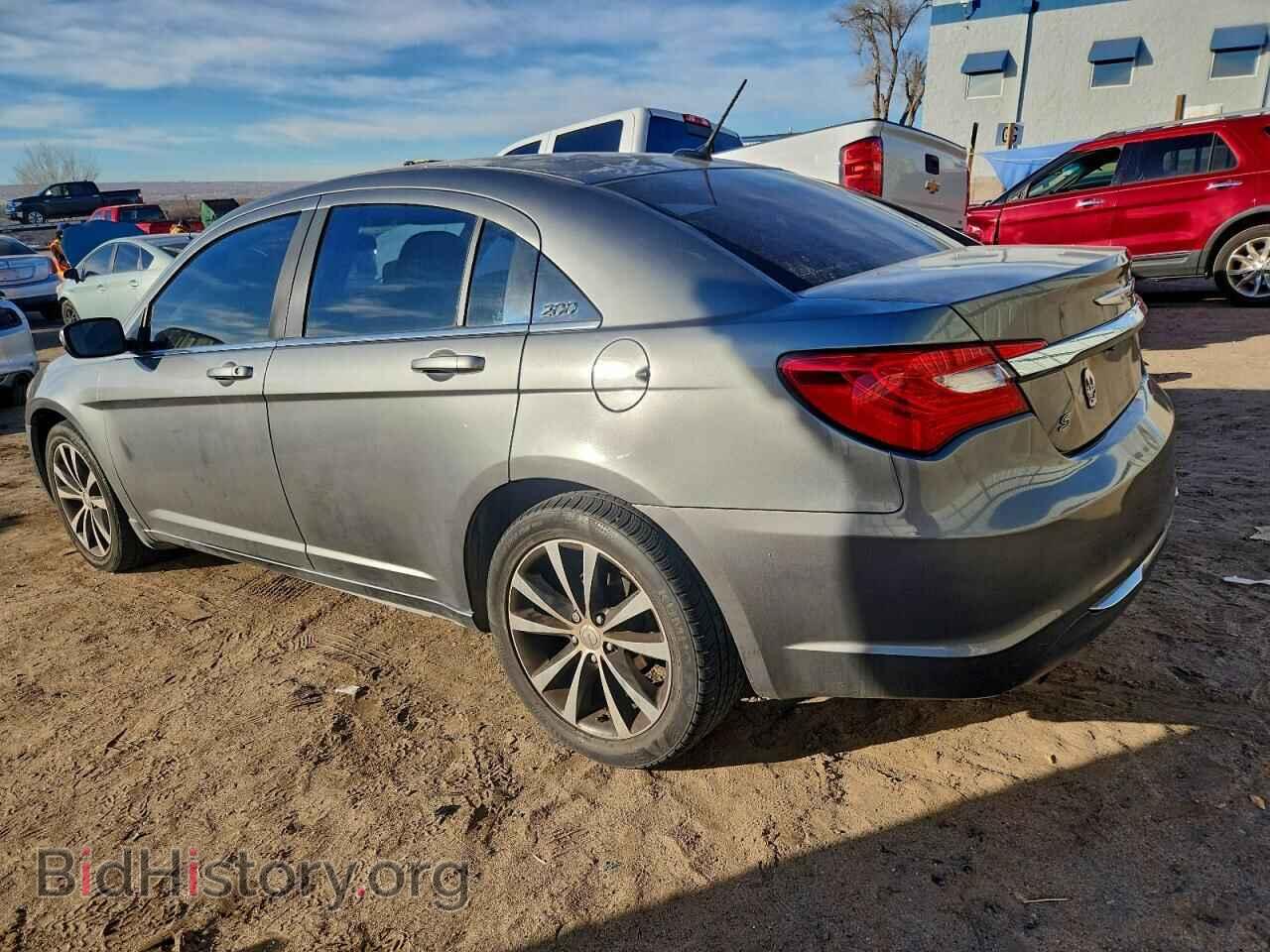 2012 CHRYSLER 200 - VIN: 1C3CCBBG1CN307022 - Фото 2