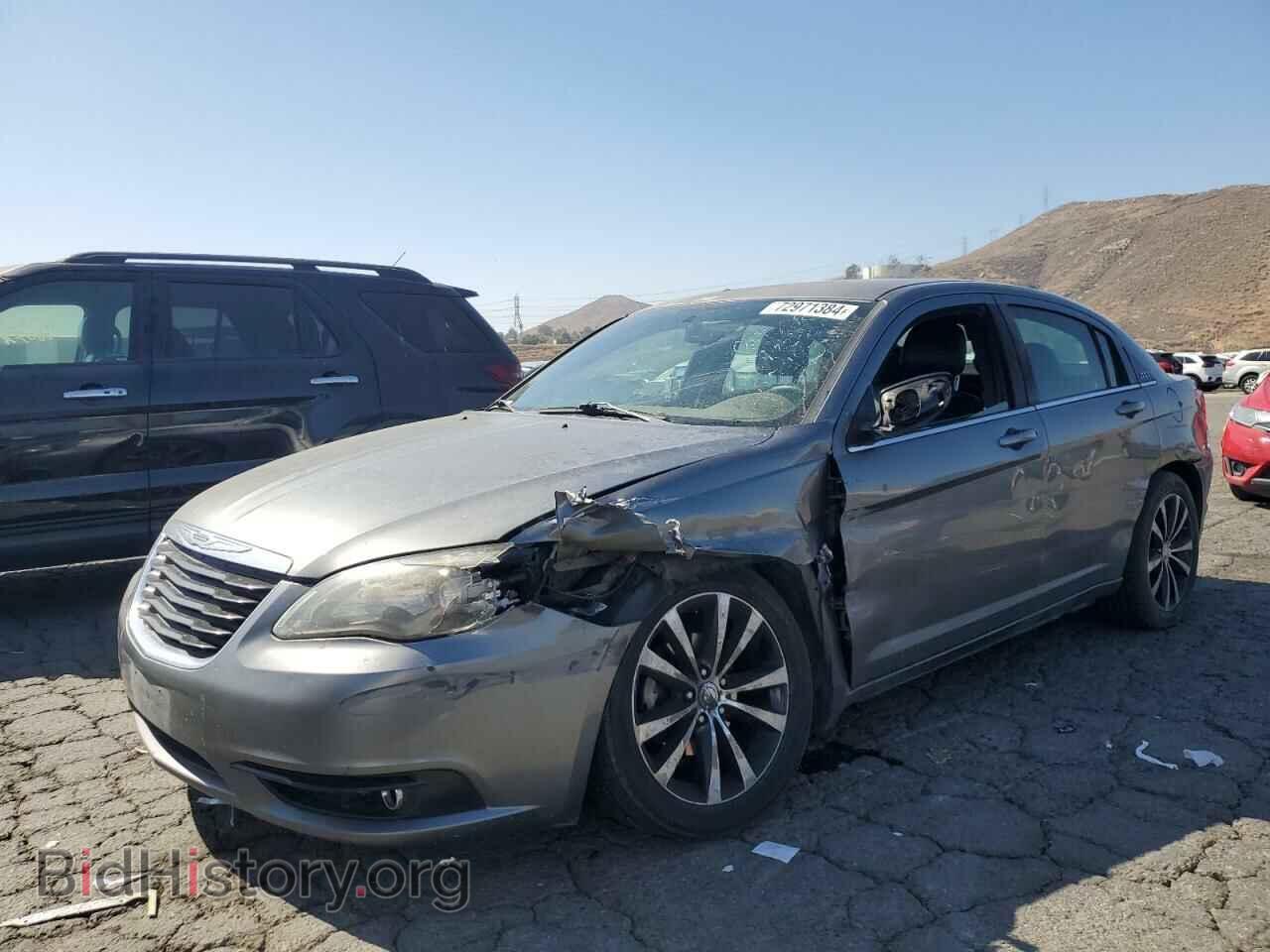 Фотография 1C3BC8FG9BN577736 - CHRYSLER 200 2011