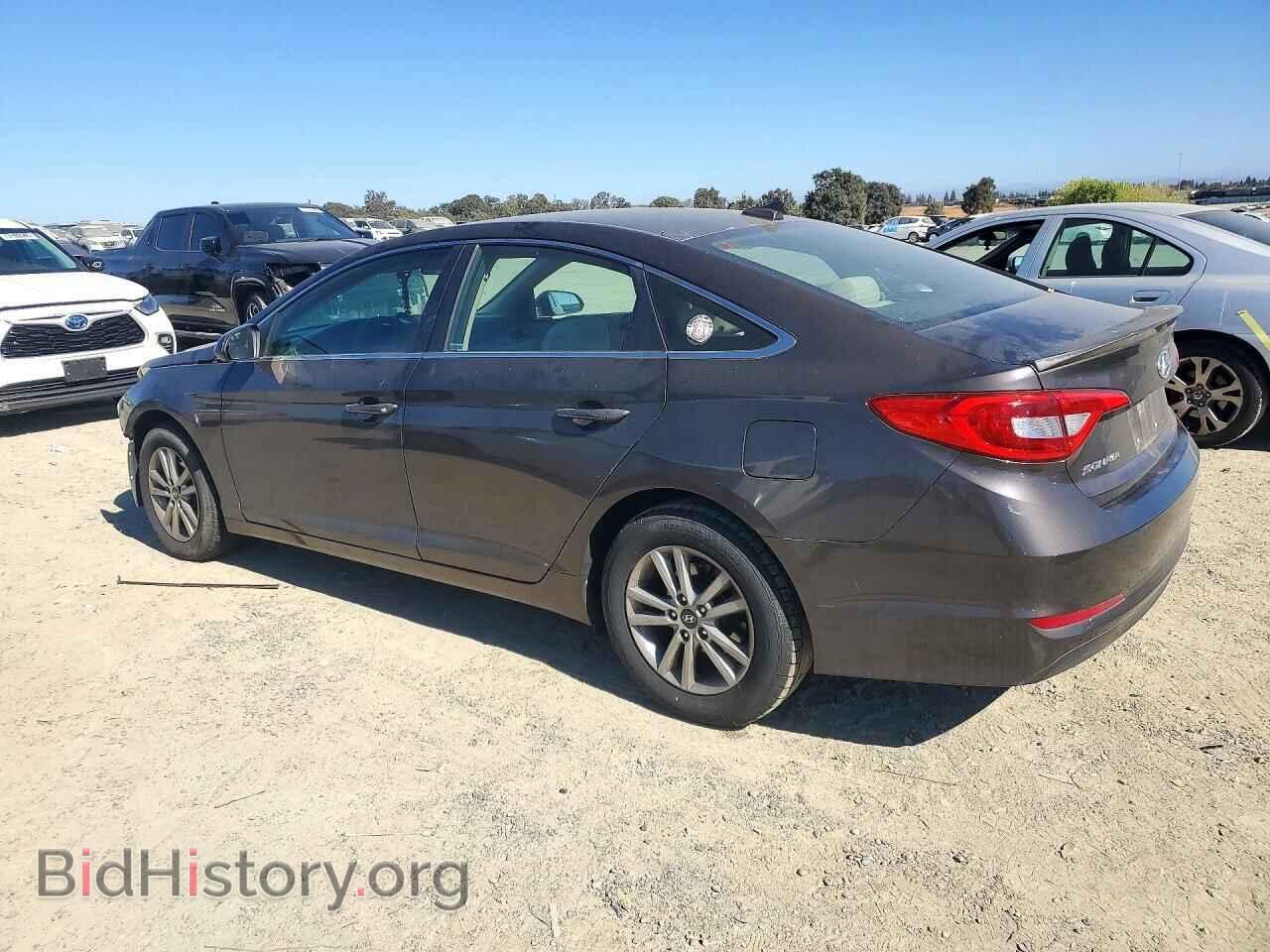 2015 HYUNDAI SONATA - VIN: 5NPE24AF2FH117147 - Фото 2