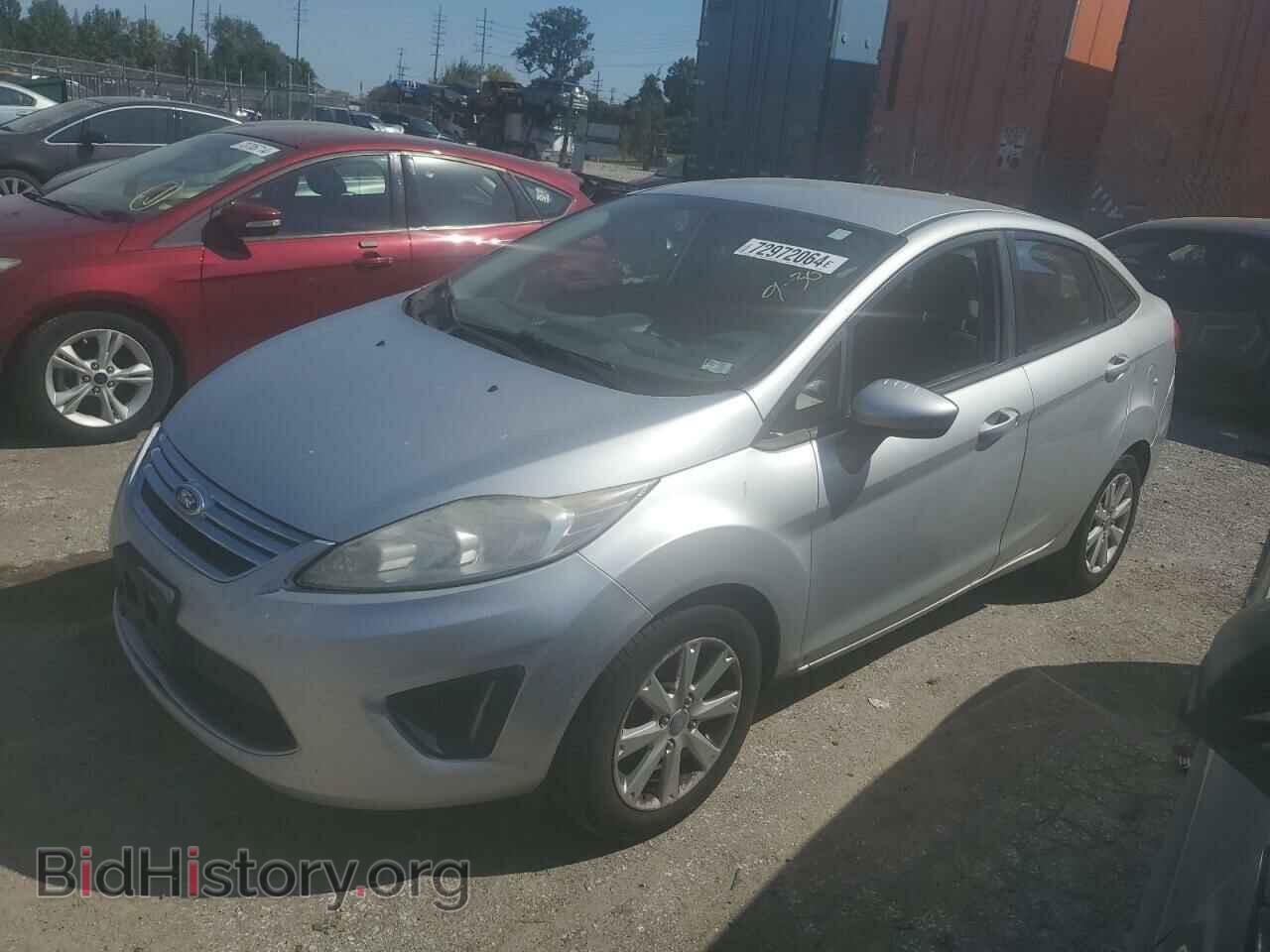 Photo 3FADP4BJ7BM239092 - FORD FIESTA 2011