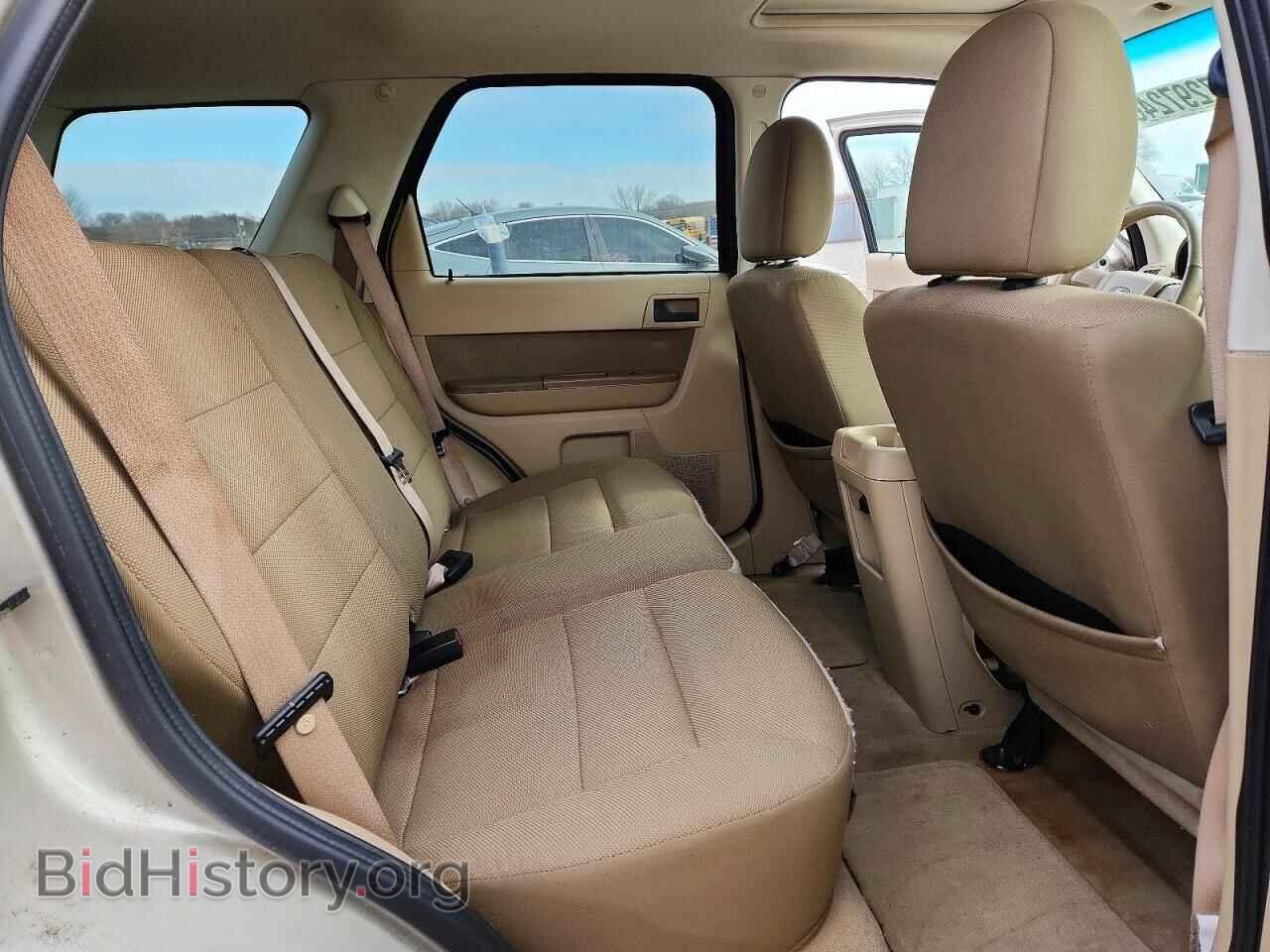 2010 FORD ESCAPE - VIN: 1FMCU0D74AKB30924 - Фото 11