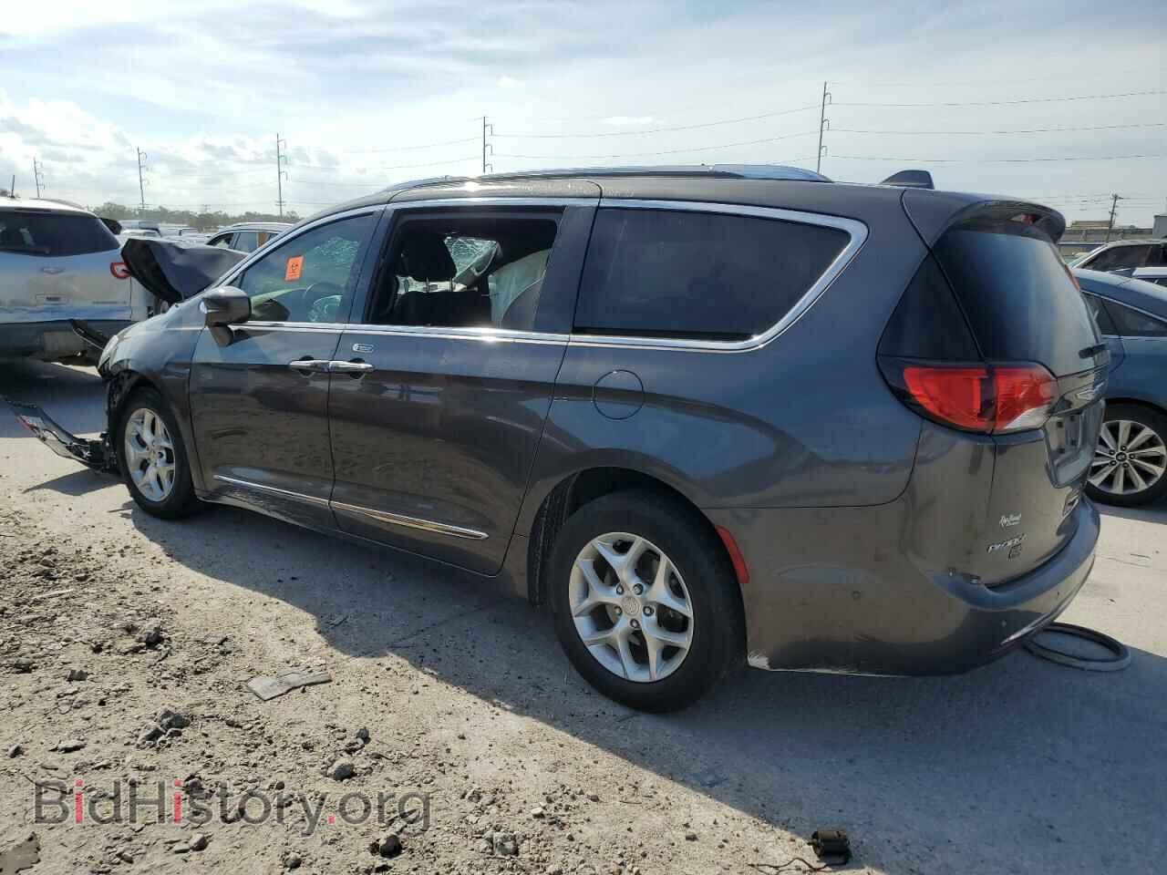2020 CHRYSLER PACIFICA - VIN: 2C4RC1BGXLR111275 - Фото 2