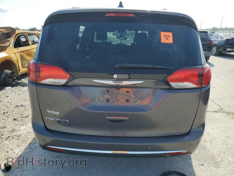 2020 Chrysler PACIFICA (VIN 2C4RC1BGXLR111275) — photo 6 of 13