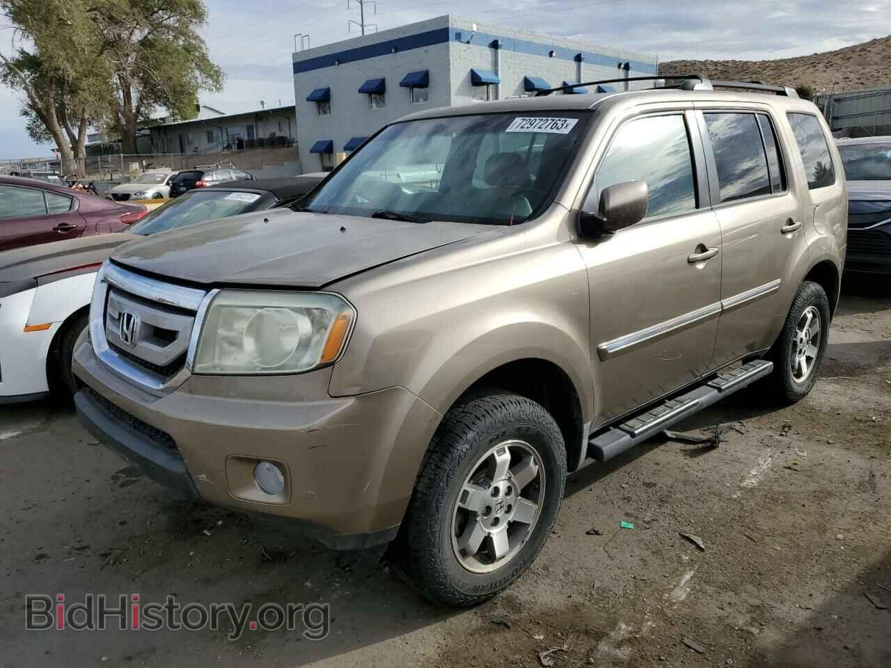 Photo 5FNYF4H81AB026273 - HONDA PILOT 2010