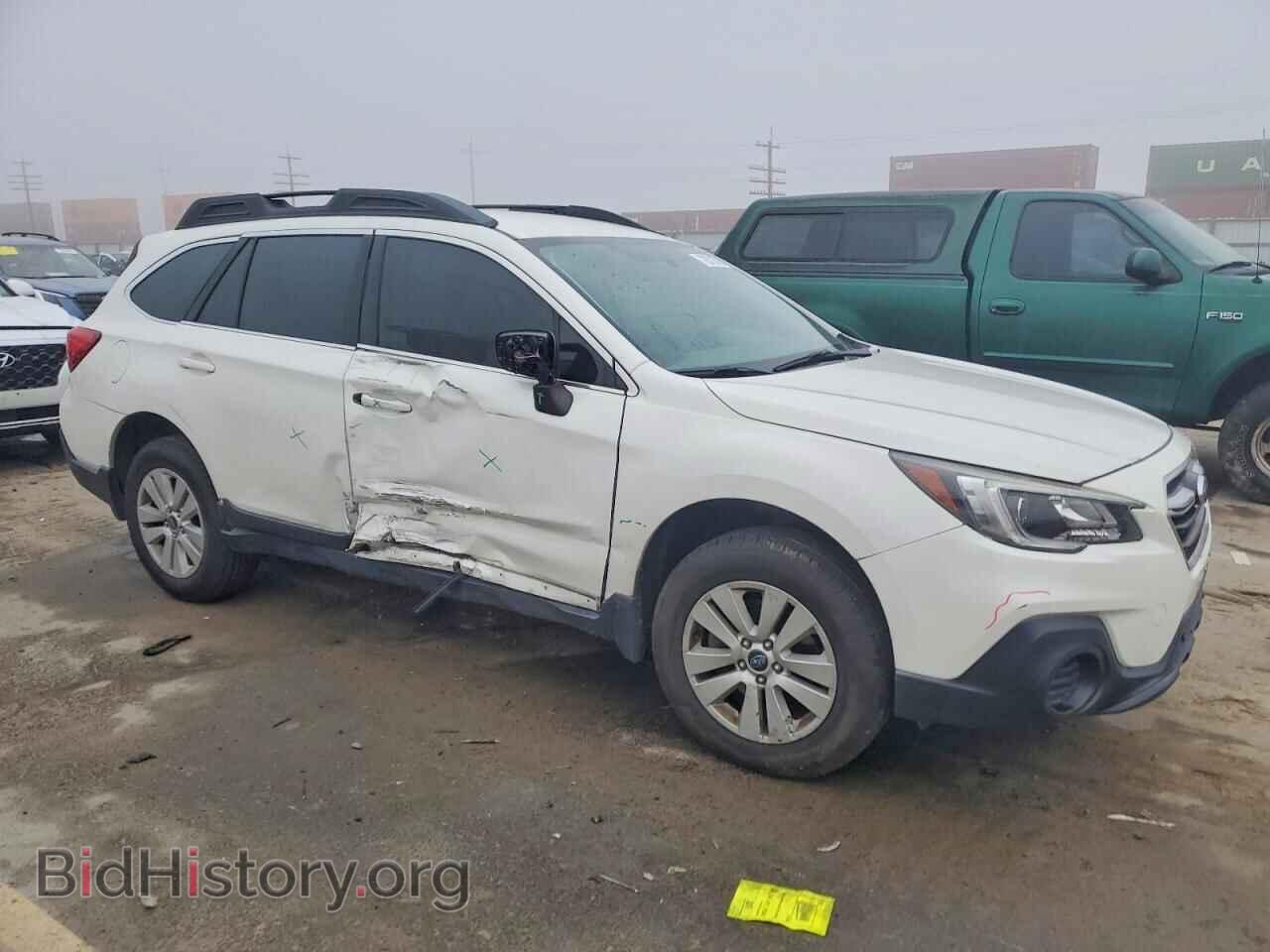 2018 SUBARU OUTBACK - VIN: 4S4BSAAC1J3203203 - Фото 4