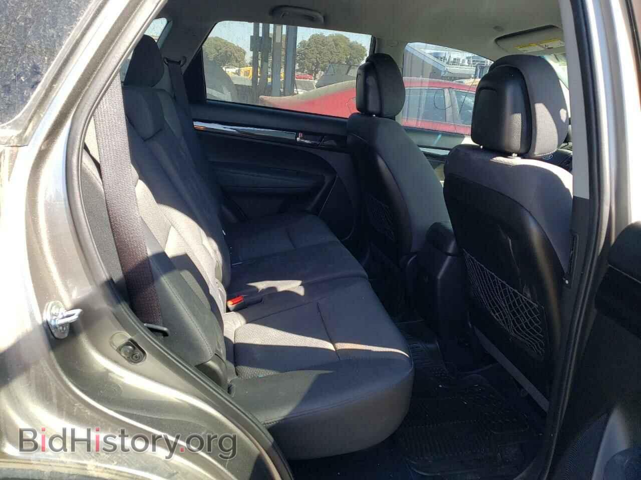 2012 KIA SORENTO - VIN: 5XYKT3A61CG253461 - Фото 10