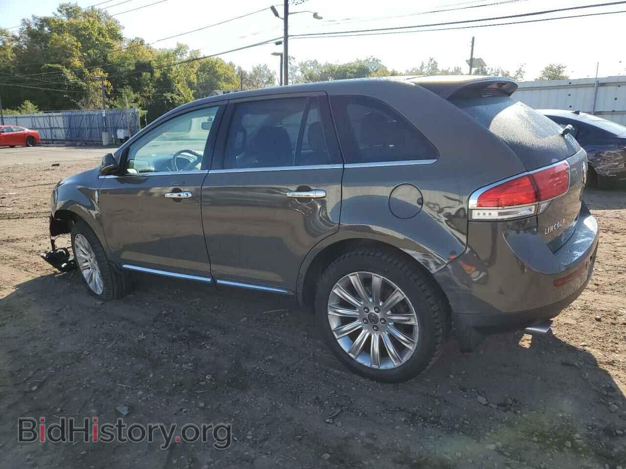 2013 LINCOLN MKX - VIN: 2LMDJ8JK3DBL07857 - Photo 2