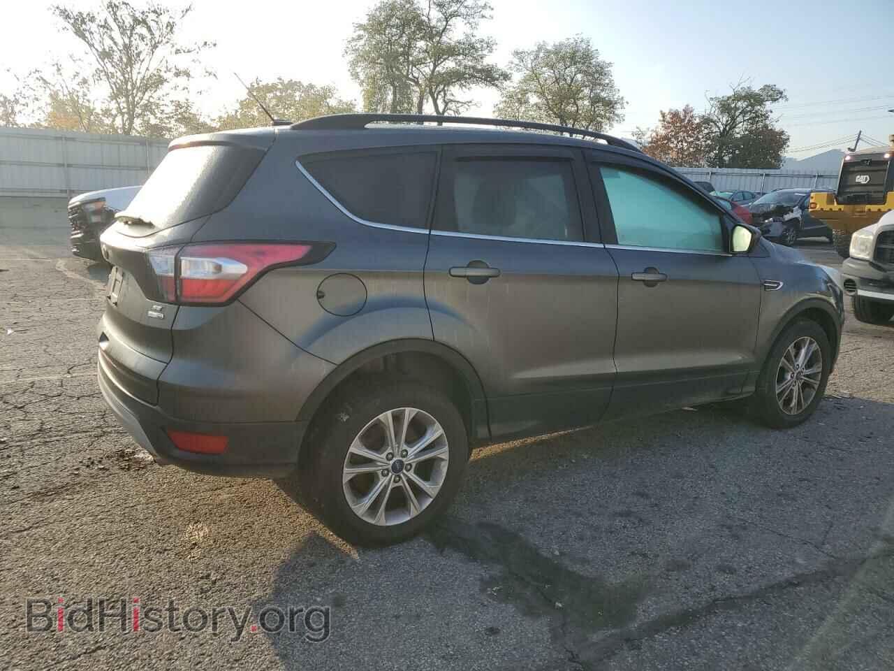 2017 FORD ESCAPE - VIN: 1FMCU9G9XHUC61890 - Фото 3
