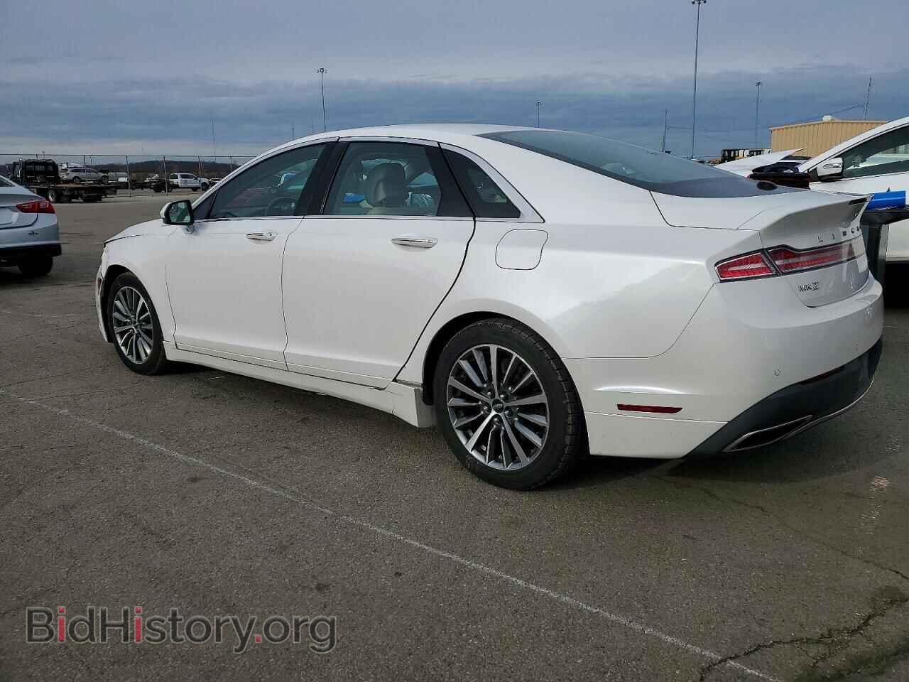 2017 LINCOLN MKZ - VIN: 3LN6L5C96HR608105 - Photo 2
