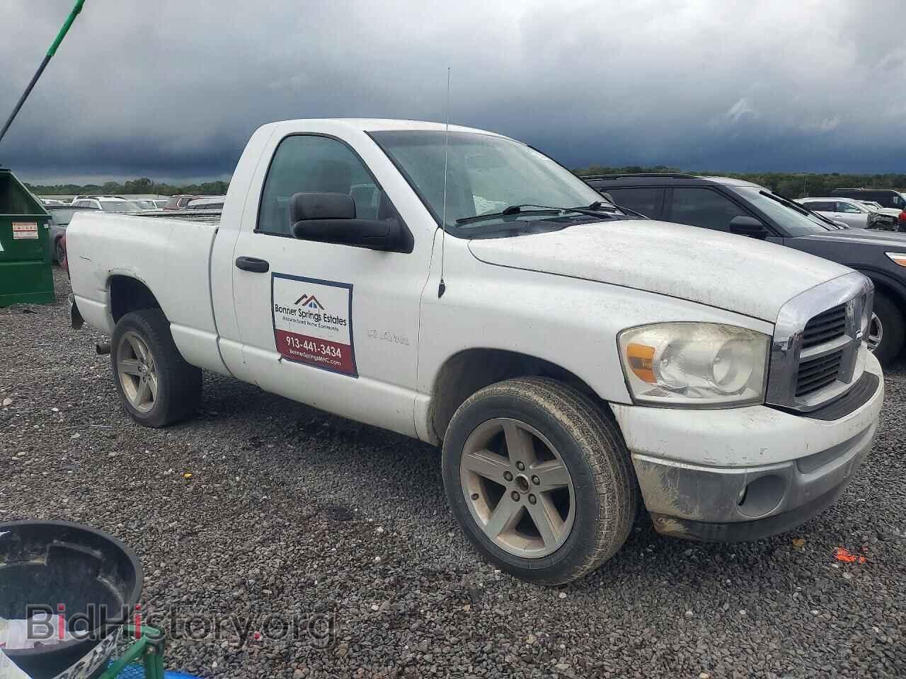 2007 Dodge RAM 1500 (VIN 1D7HU16PX7J538457) — фото 4 из 12