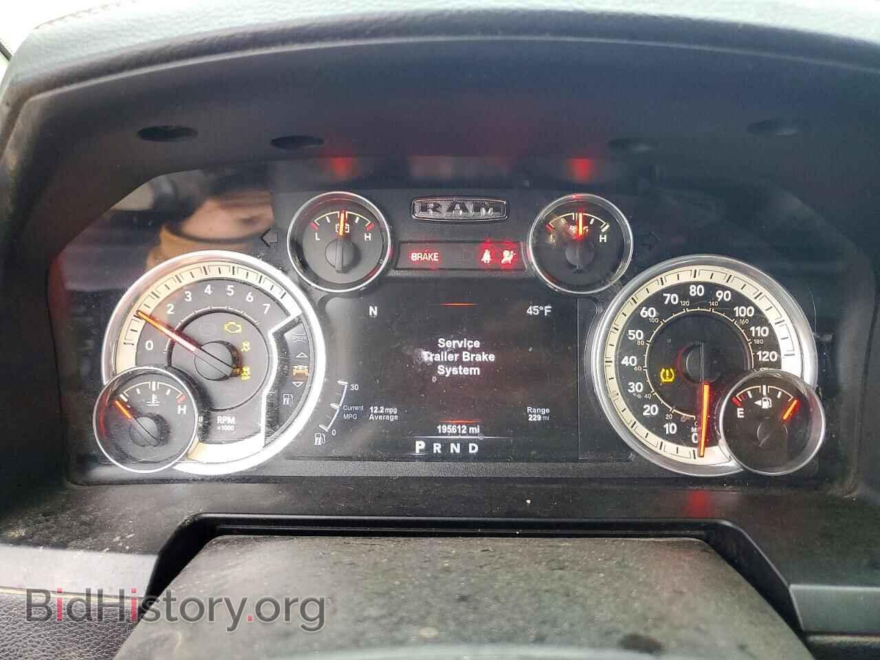 2015 RAM 1500 - VIN: 1C6RR7HTXFS706806 - Photo 9