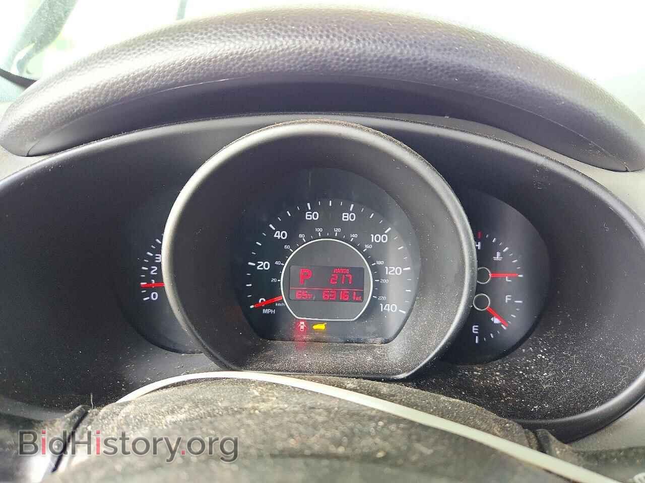 2016 KIA SOUL - VIN: KNDJN2A20G7407481 - Фото 9