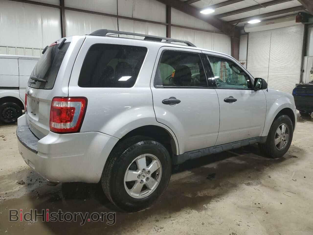 2011 FORD ESCAPE - VIN: 1FMCU9D78BKC61473 - Фото 3