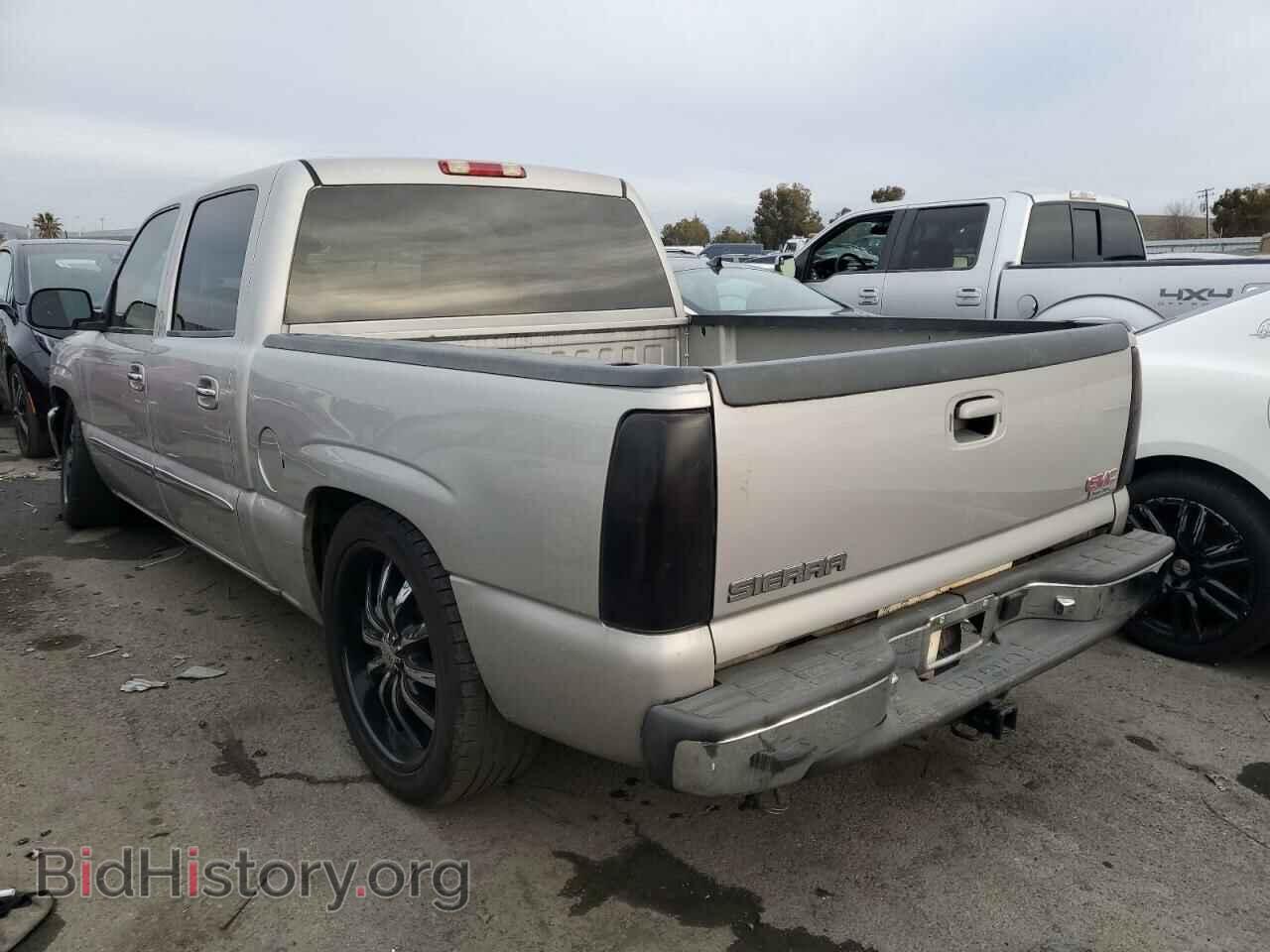 2006 GMC SIERRA - VIN: 2GTEC13Z261323041 - Фото 2